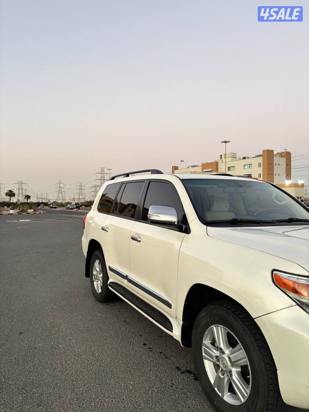 لاندكروزر GXR1