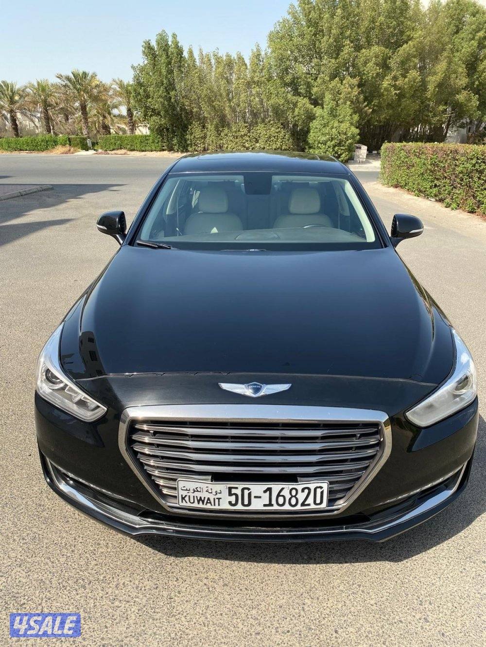 جينيسيز G90 موديل ٢٠١٧ ماشي ١٢٠ ألف  ٦ سلندر لون اسود وارد الواكاله0
