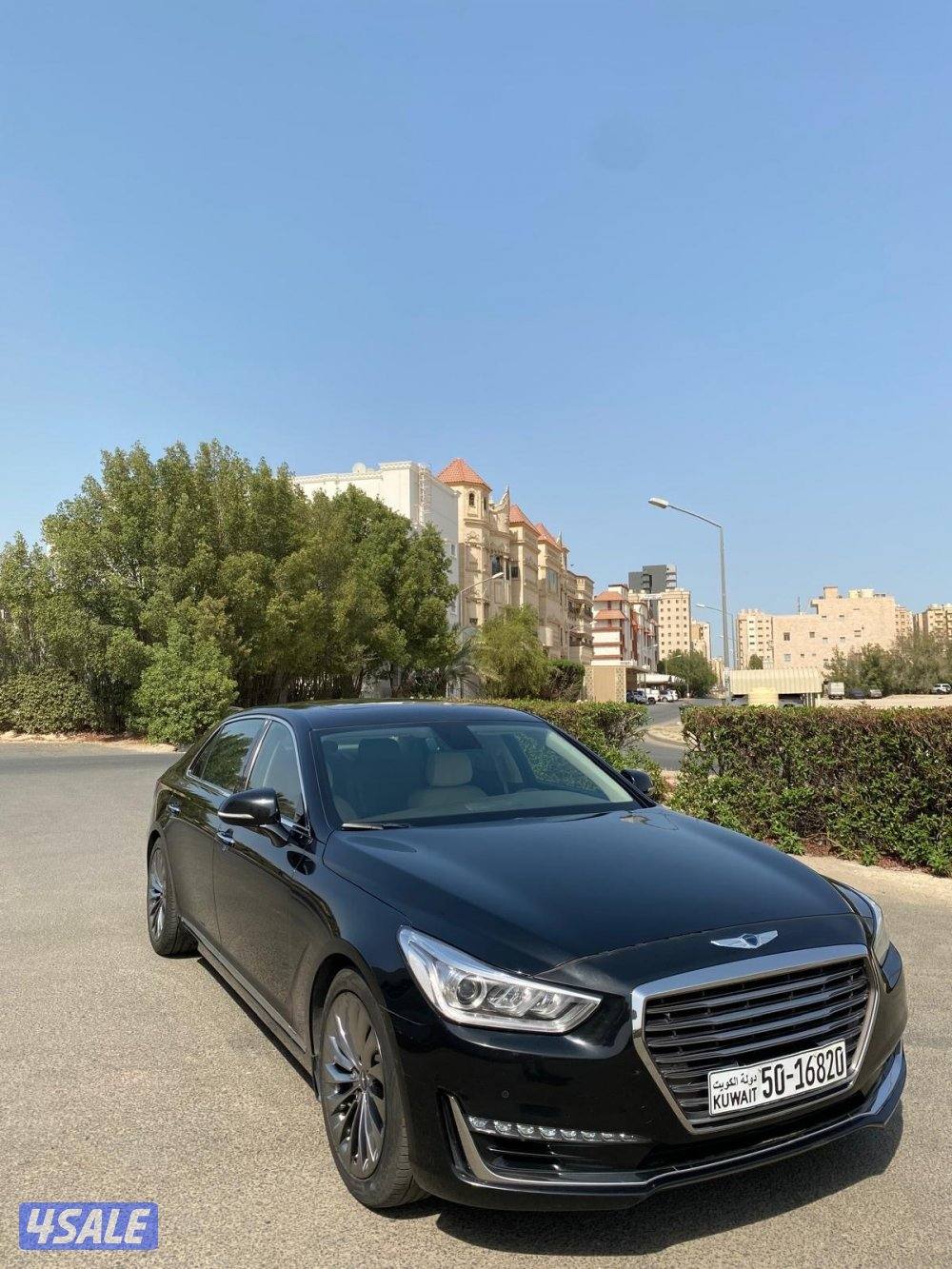 جينيسيز G90 موديل ٢٠١٧ ماشي ١٢٠ ألف  ٦ سلندر لون اسود وارد الواكاله7
