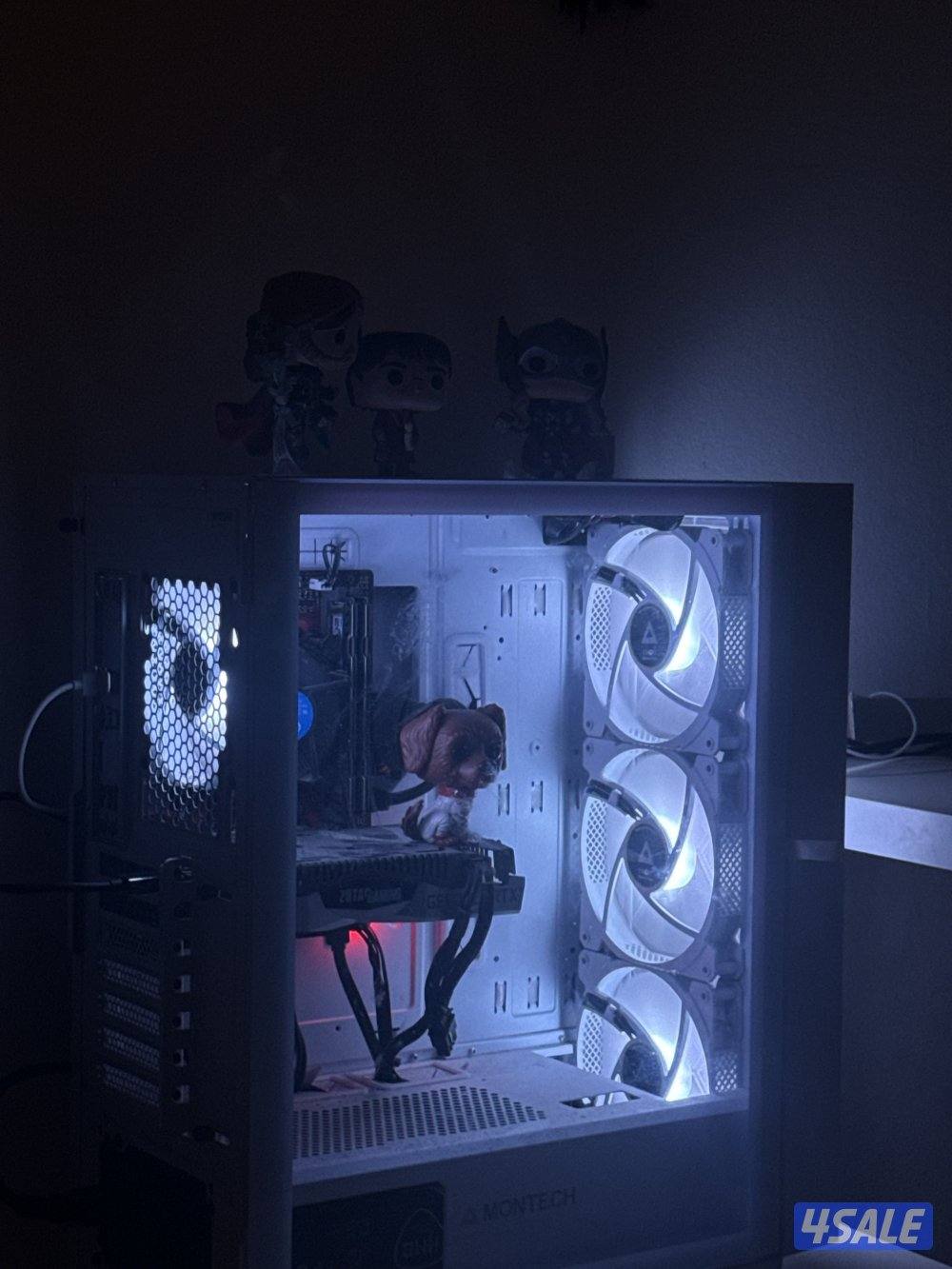 بي سي مع كل اغراضه1