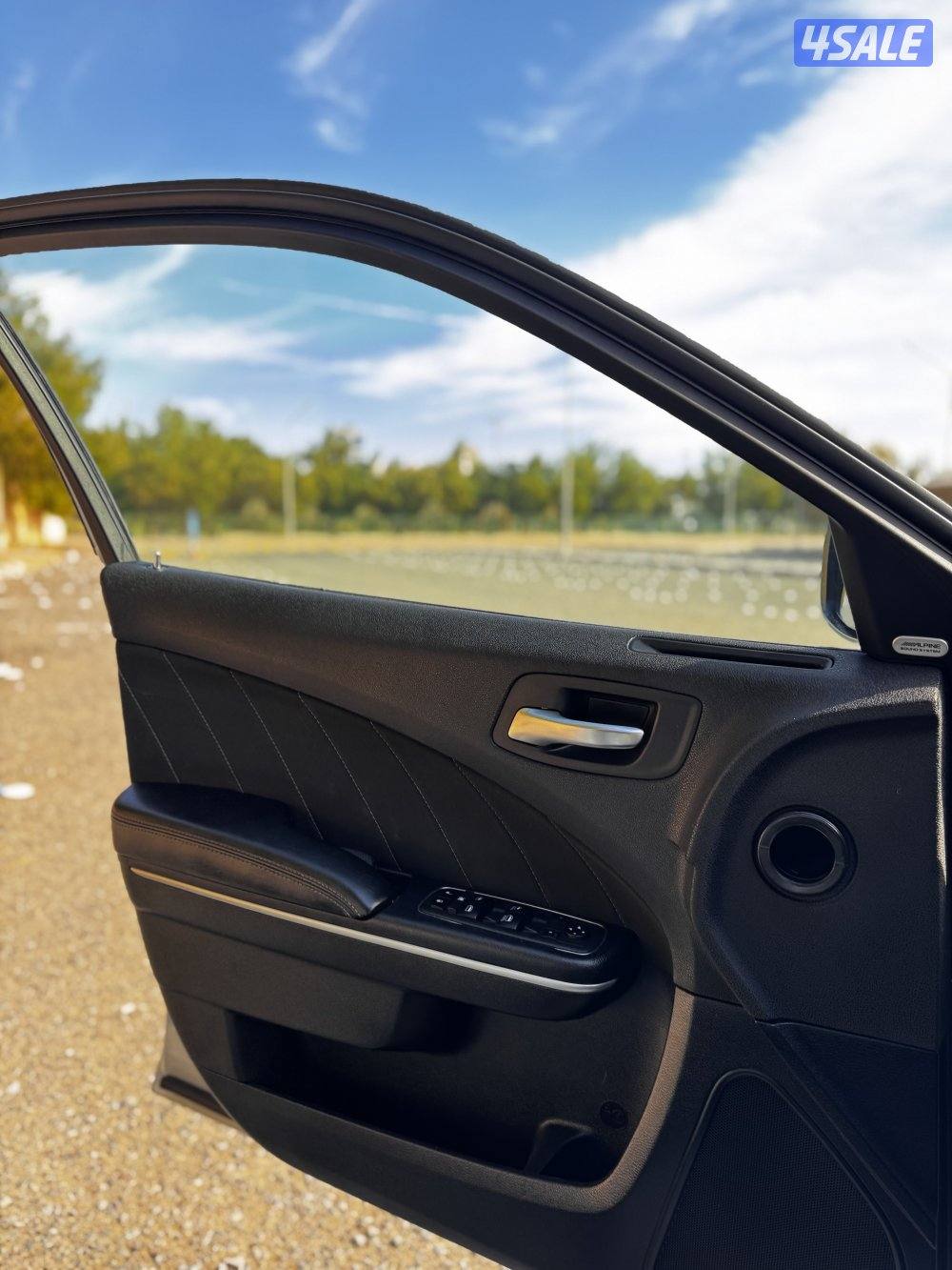 دودج تشارجر5