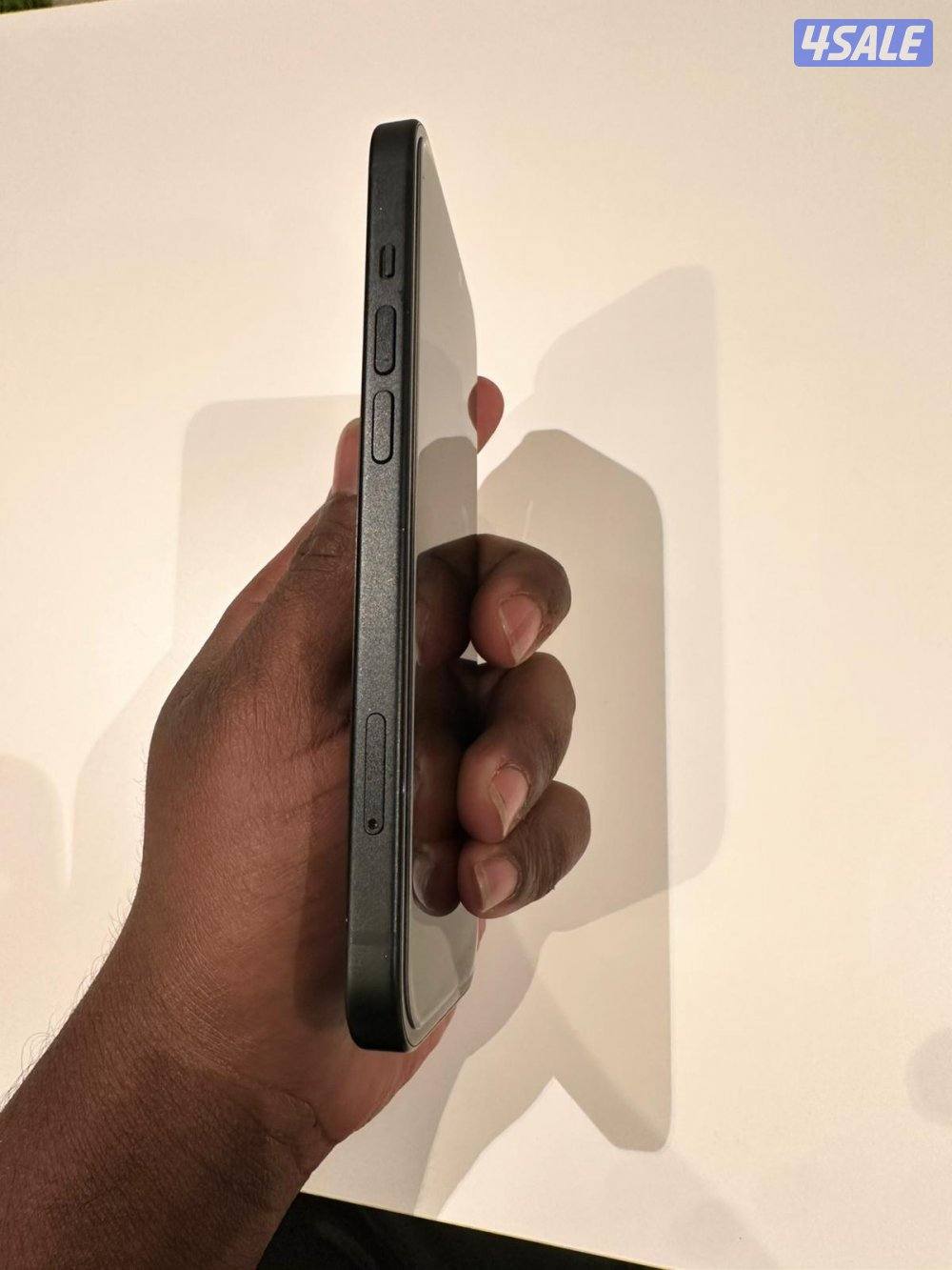 (only  iPhone 15) 512GB | 93% Battery | Like New |3