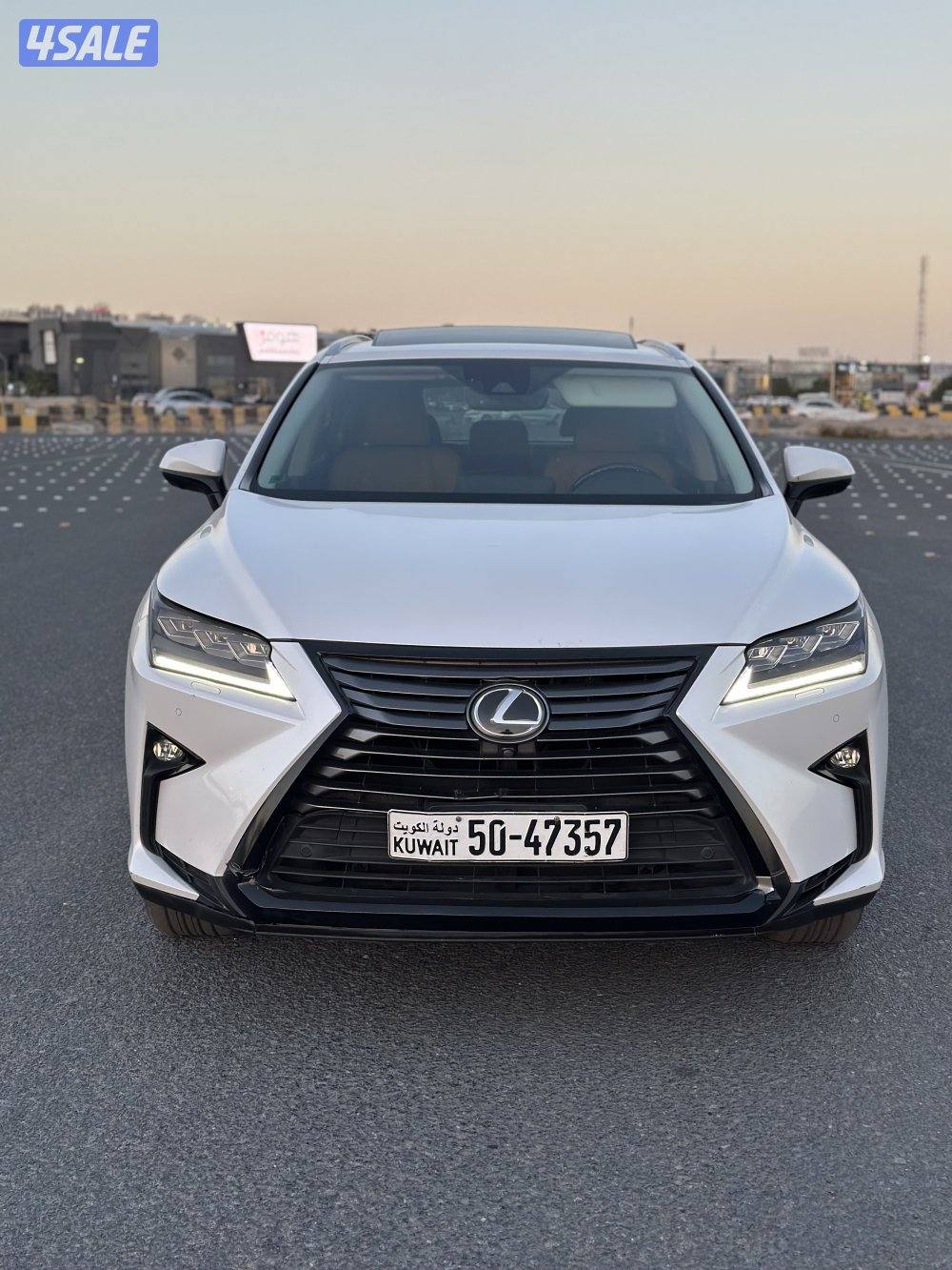 لكزس RX مديل 2018 الدرجى الاولى1