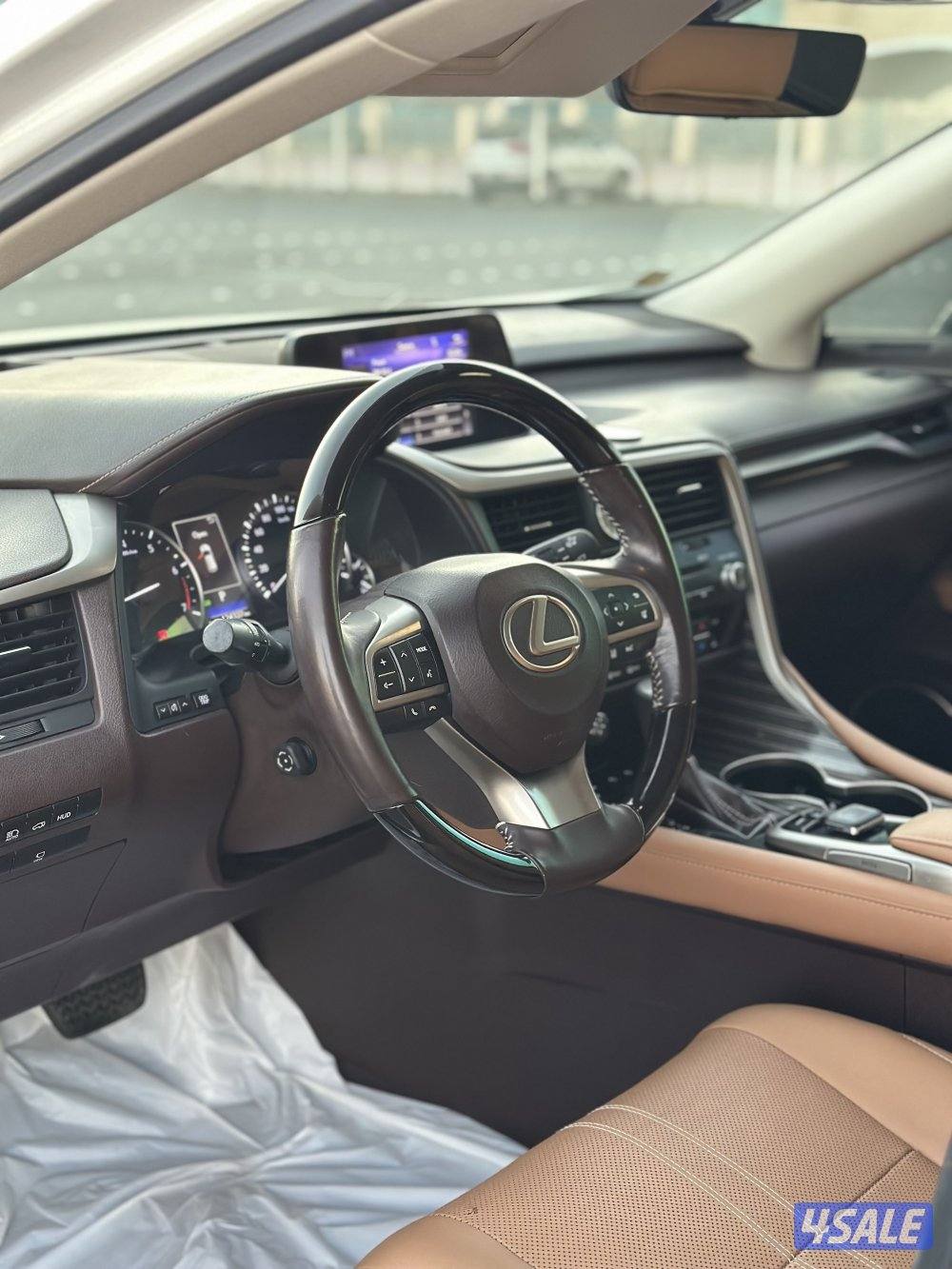 لكزس RX مديل 2018 الدرجى الاولى8