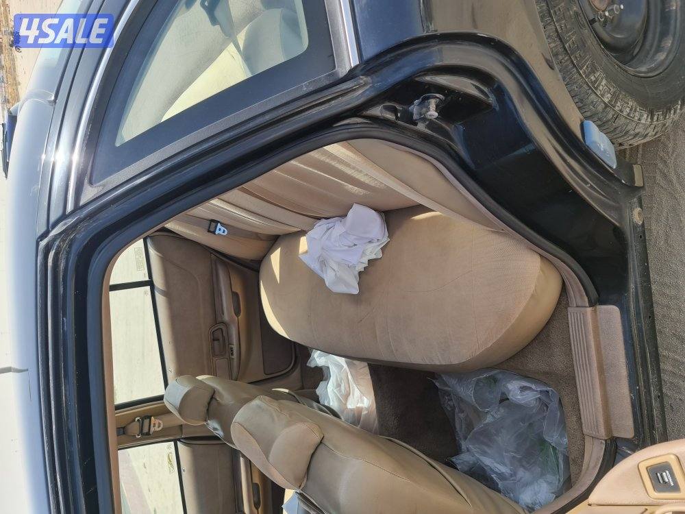 للبيع فورد فكتوريا موديل 19937