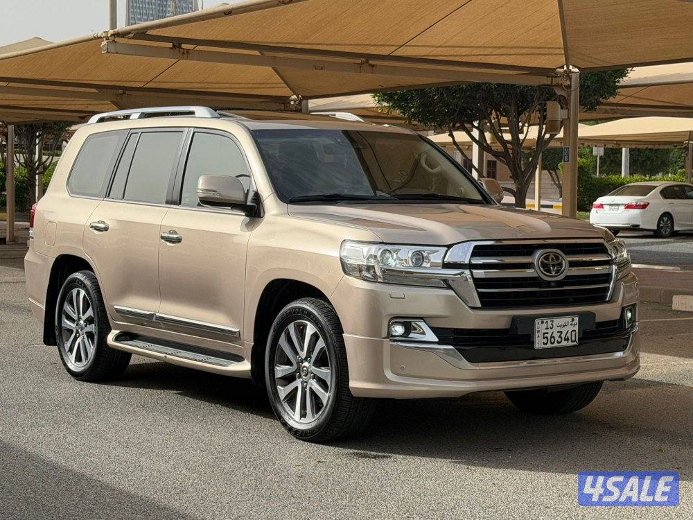 للبيع لاند 2016 vxr صبغ الوكالة1