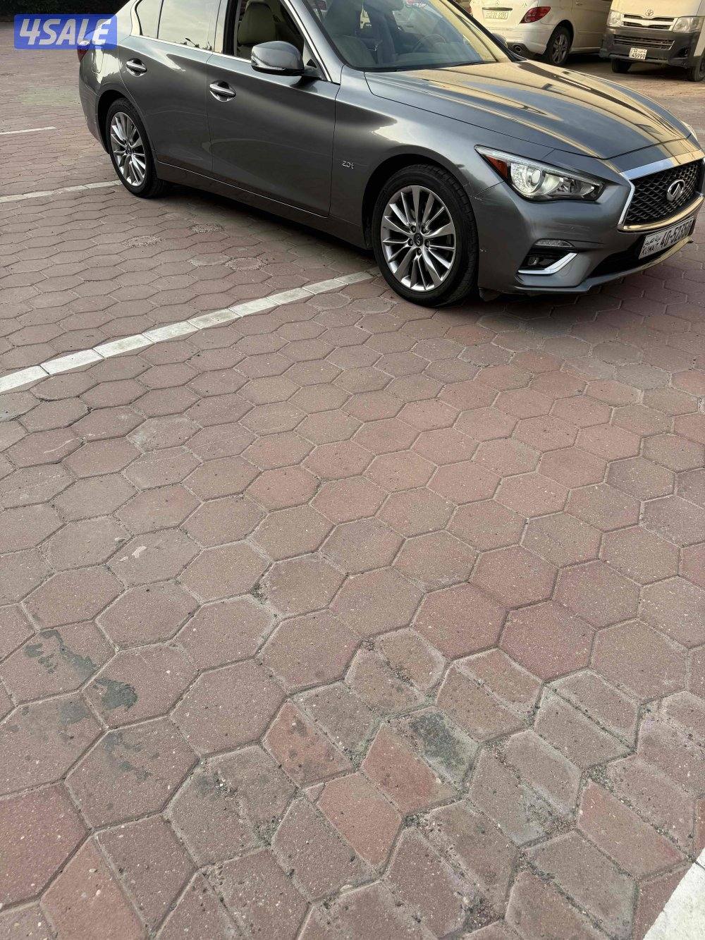 للبيع 2018 إنفينيتي Q50  صبغ الوكالة1