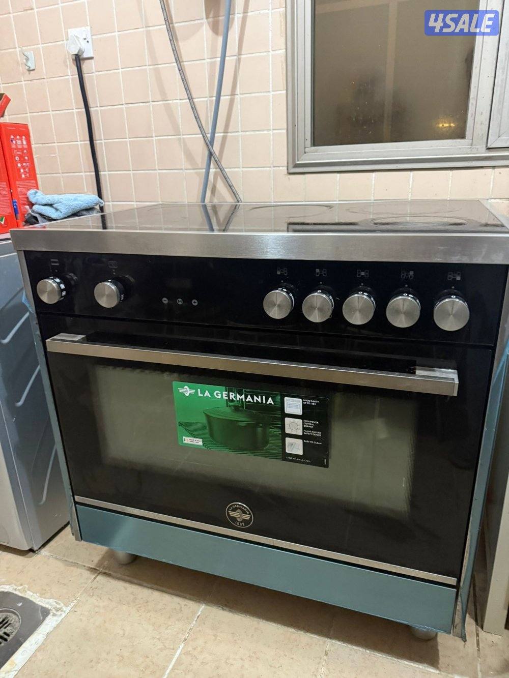La Germania 5 ceramic electric Cooker- Almost new | oven never used1