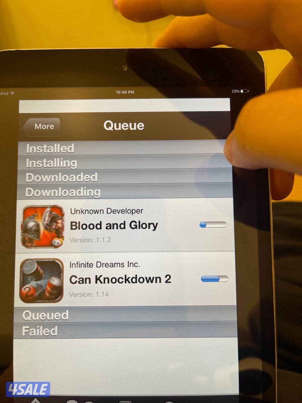 ايباد ميني نظيف تقريبا بدون اي خدوش مع بطارية قوية كالجديد6