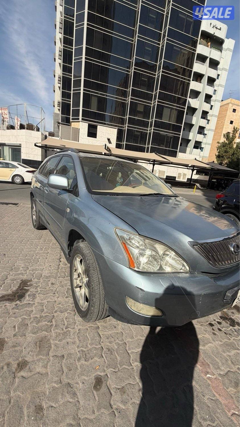 لكزس RX 350 موديل 2004 ماشي 175000 فل اوبشن مكيف ثلج نظيف جدا لون بحري0