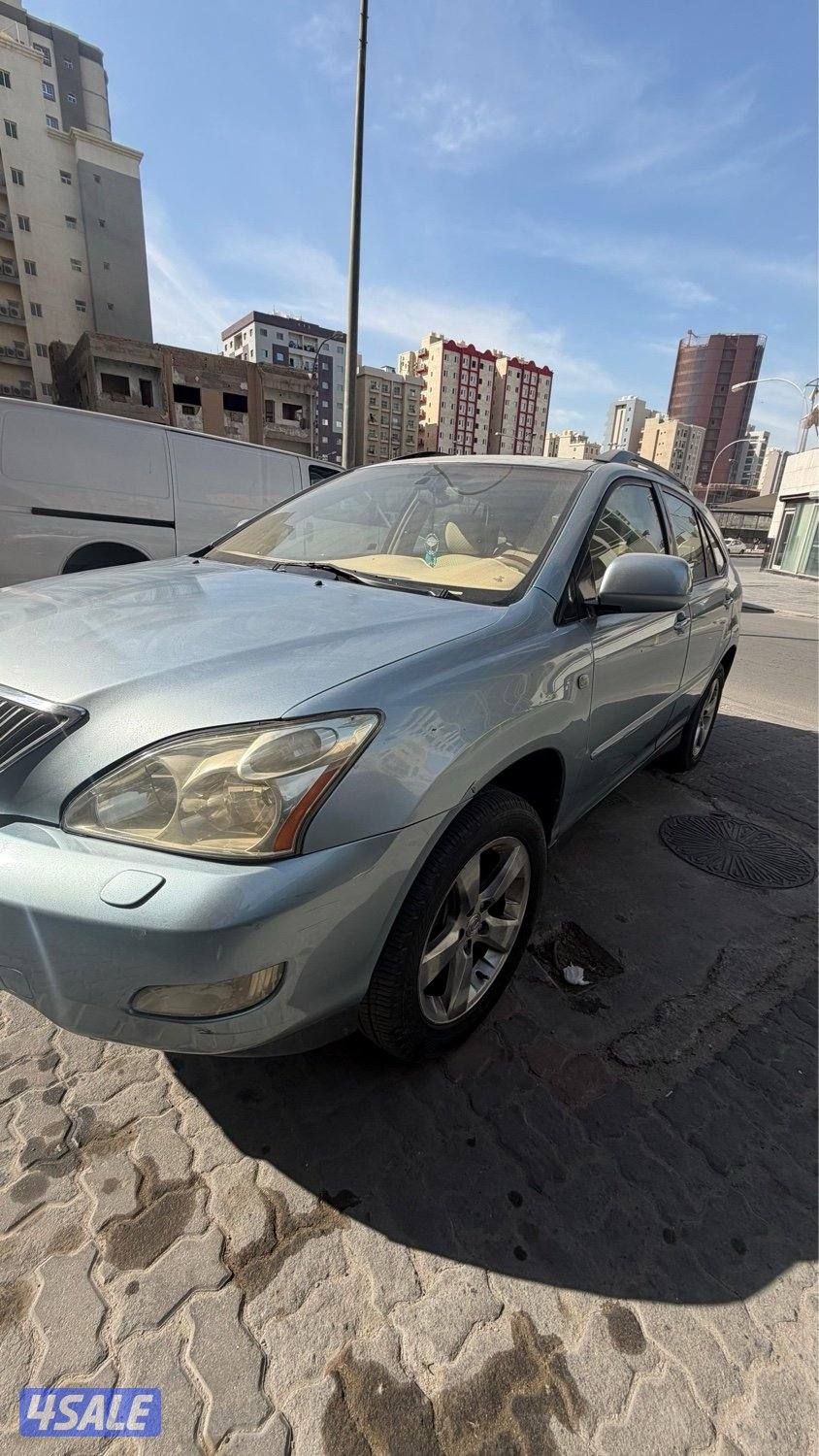 لكزس RX 350 موديل 2004 ماشي 175000 فل اوبشن مكيف ثلج نظيف جدا لون بحري2