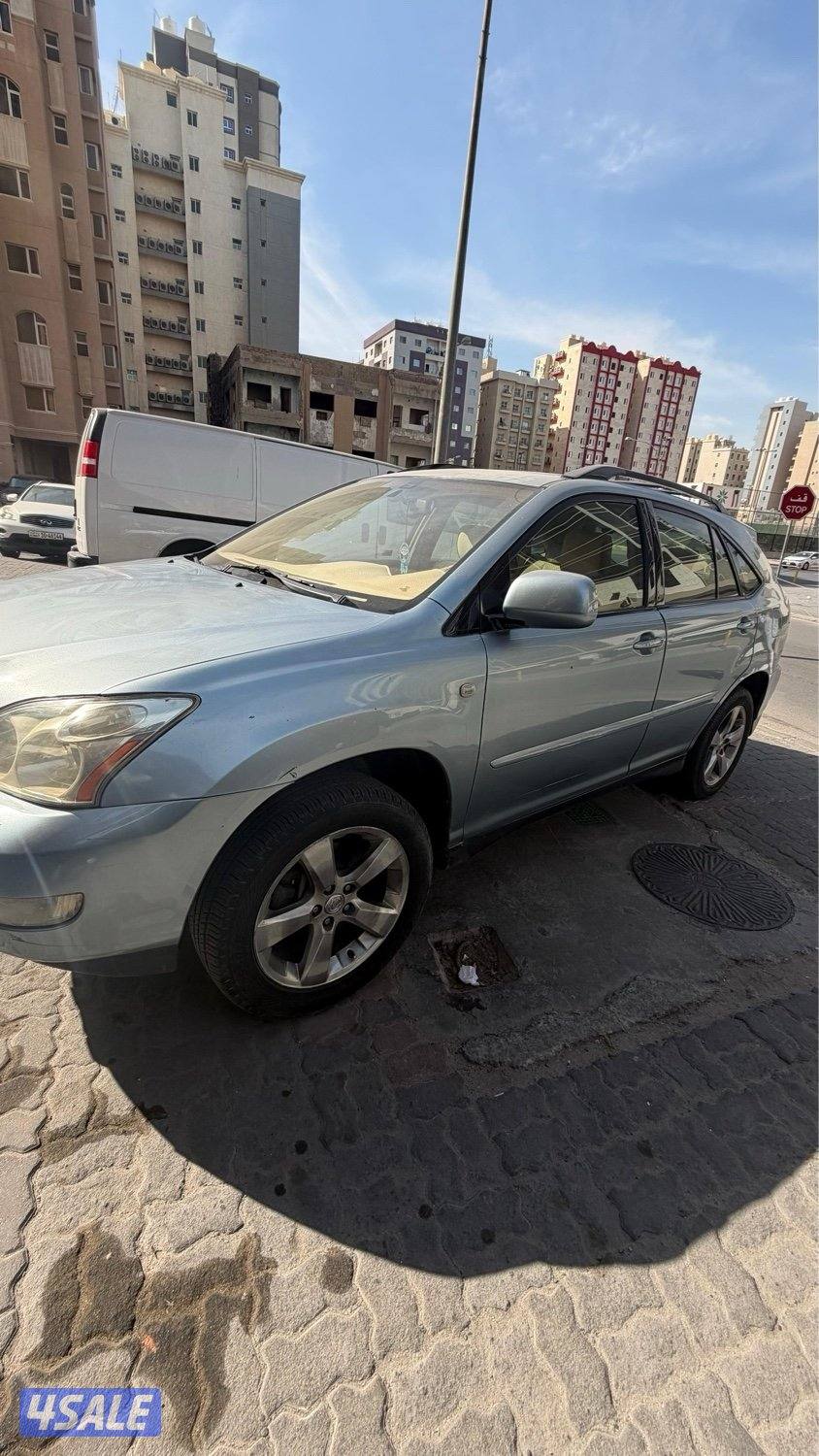 لكزس RX 350 موديل 2004 ماشي 175000 فل اوبشن مكيف ثلج نظيف جدا لون بحري8