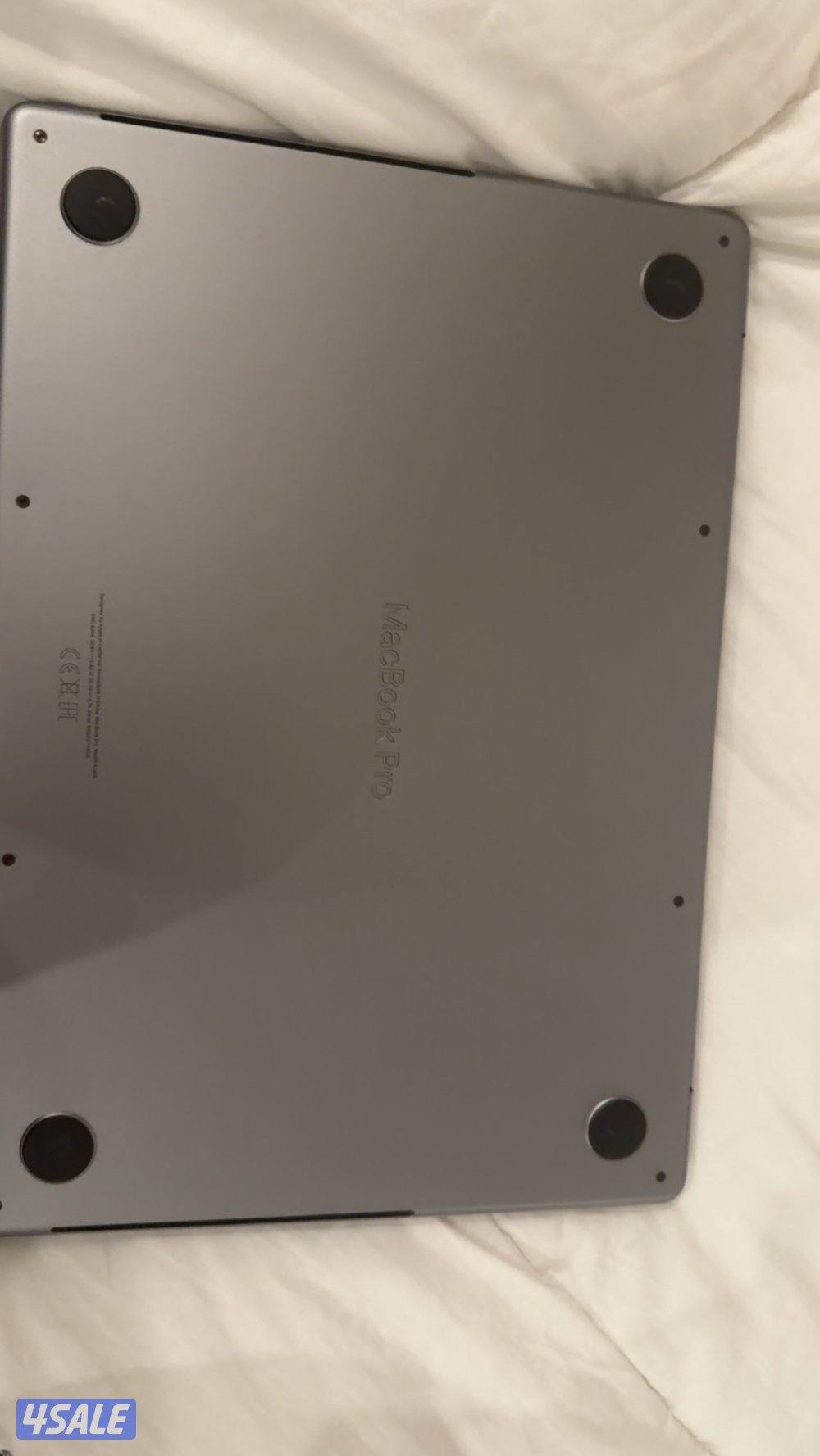 ماك بوك برو M3 للبيع1