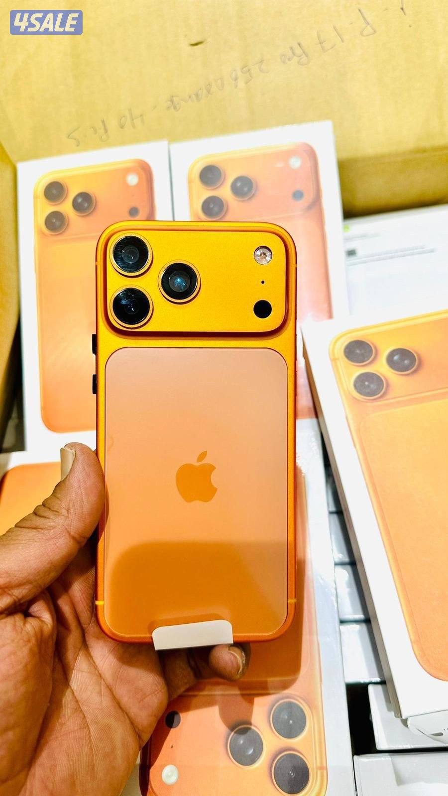 للبيع شبيه الايفون 17بروماكس متوفر جميع الالوان0