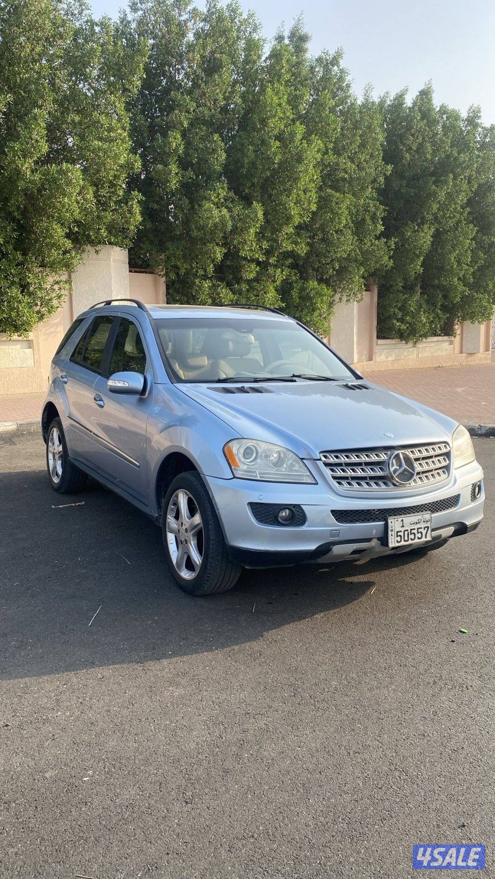 للبيع جيب مرسيدس1