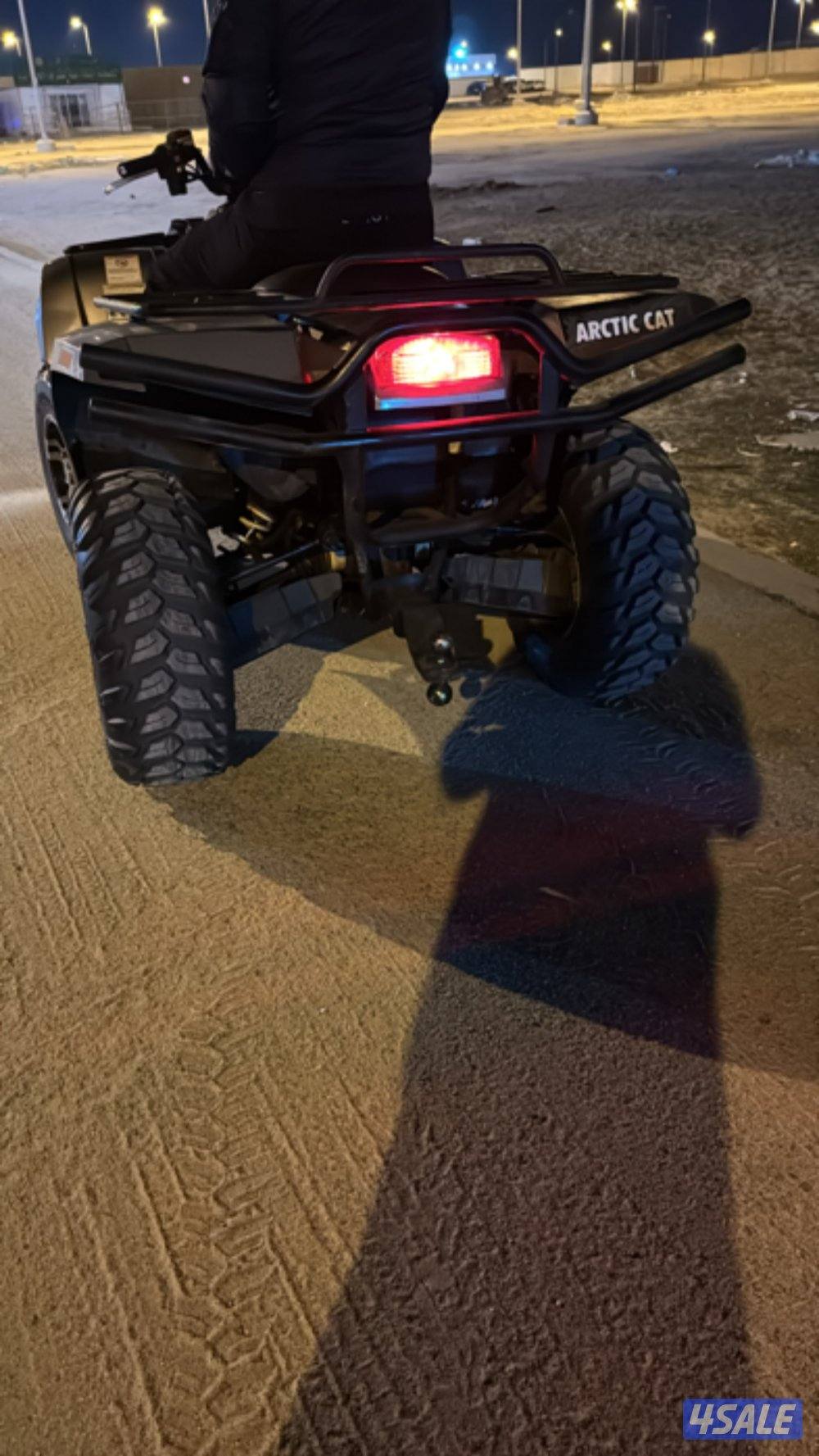 بقي ARCTIC CAT. 450cc امريكي المواصفات قلص و ونش ودبل جاهز مع عربانته1