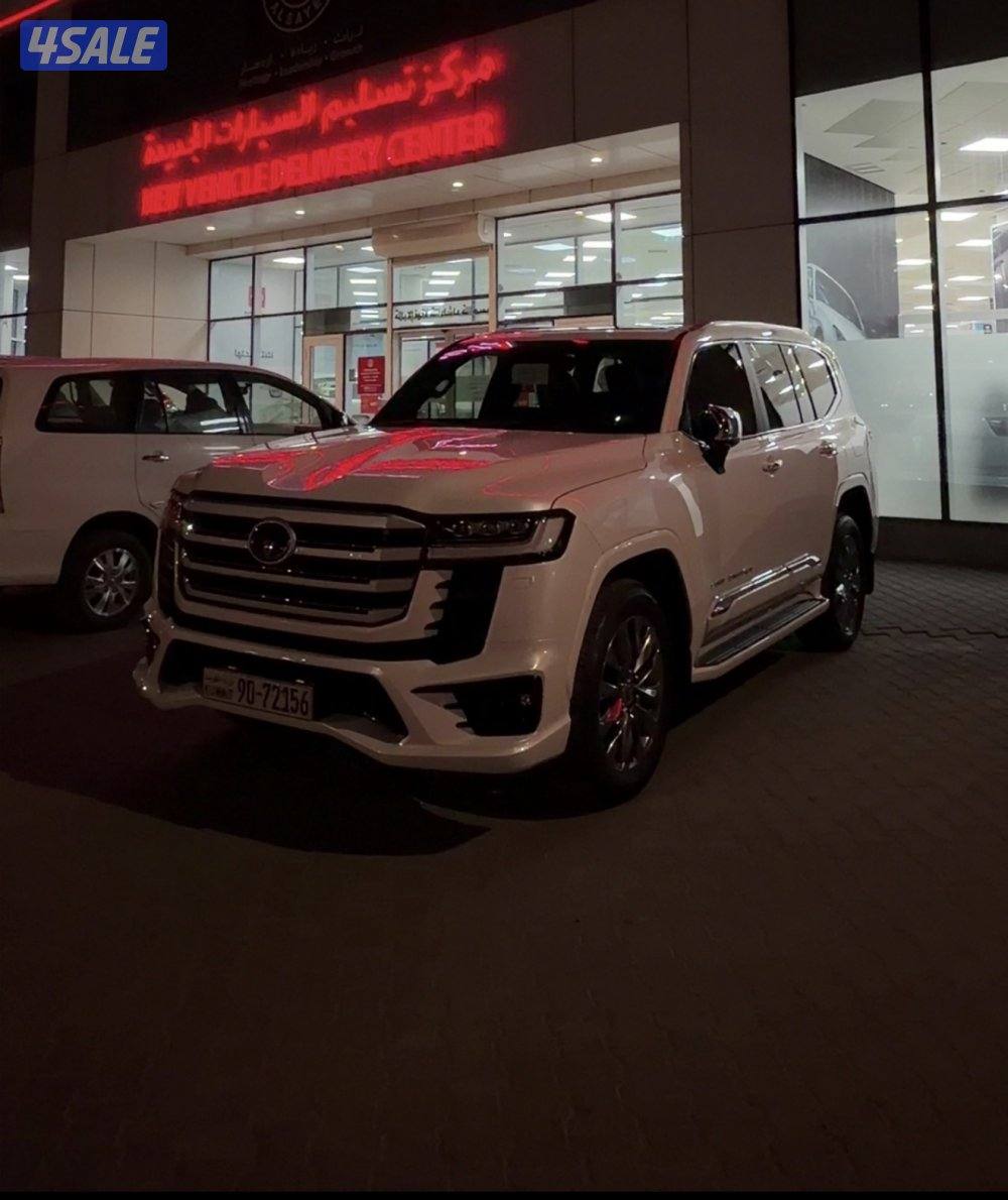 لاند كروزر VXR5