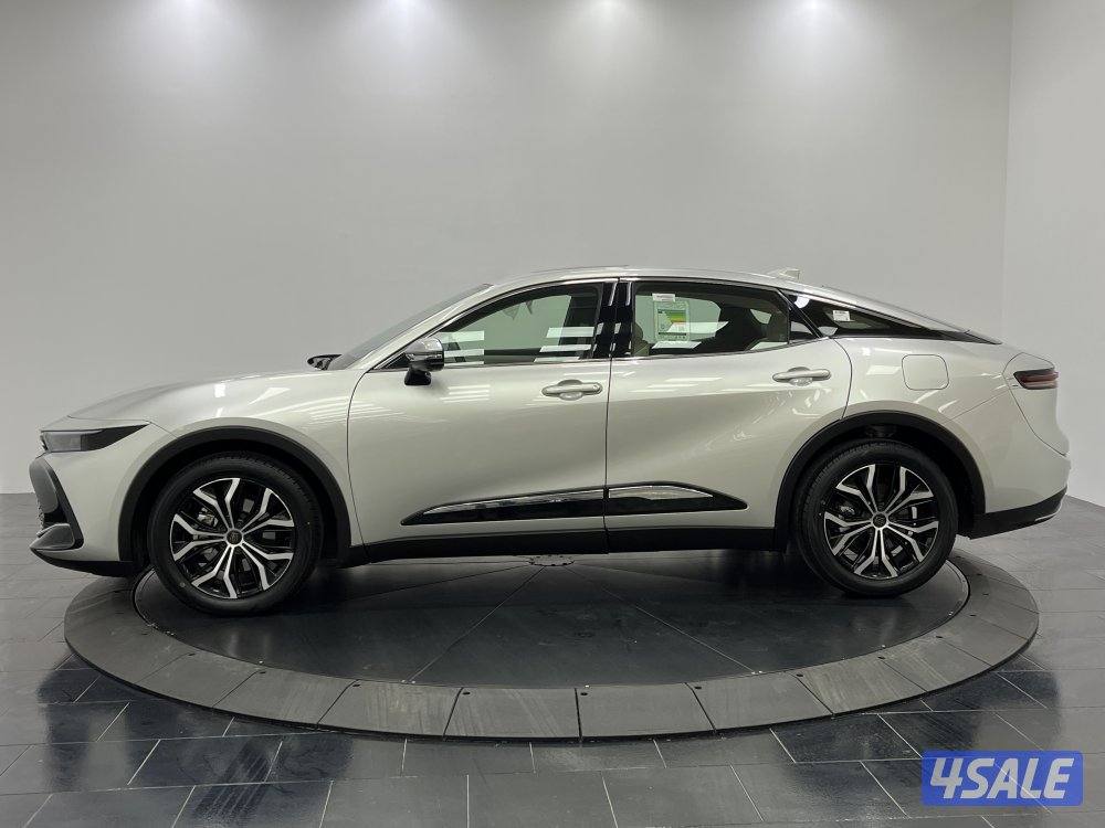 TOYOTA CROWN HYBRID2