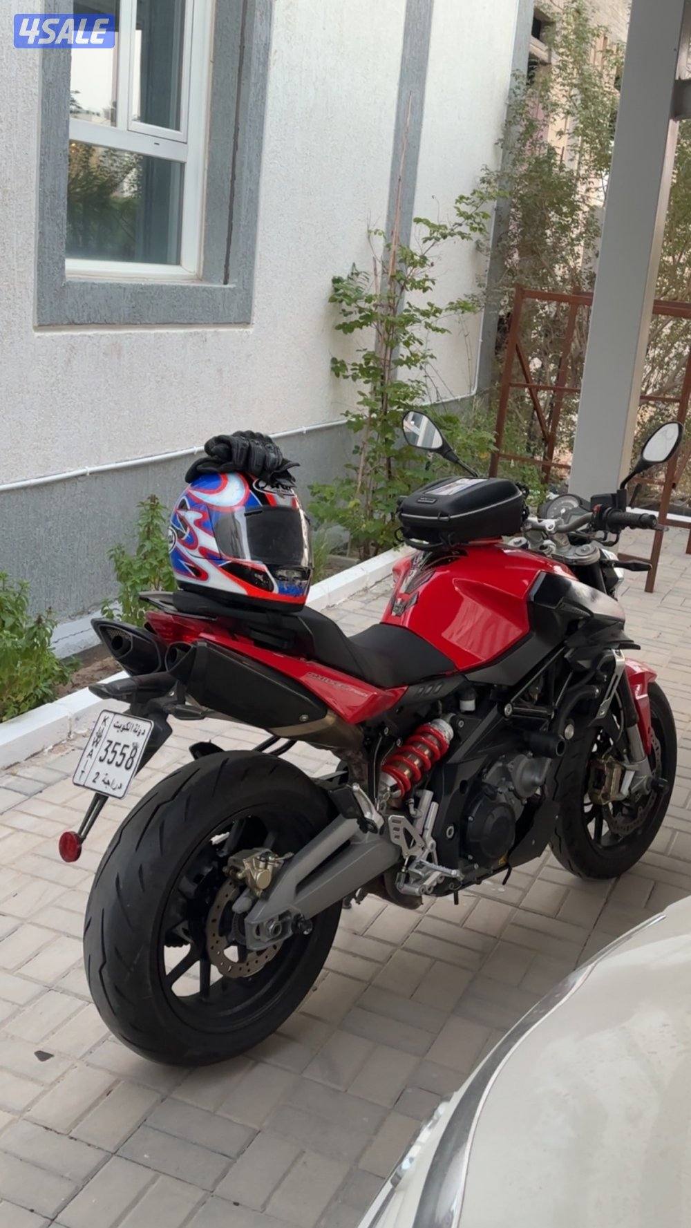 Aprilia shiver 2015.12