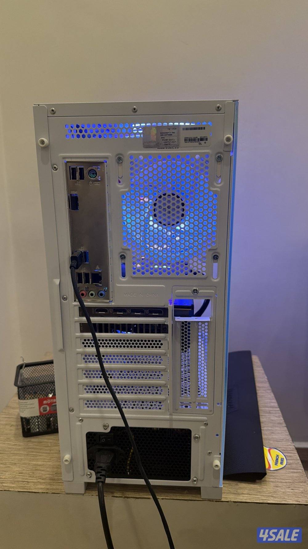 االكيس بس مختلف هذه مواصفاته و نظيف ما استعملته إلا شهر واحد فقط1