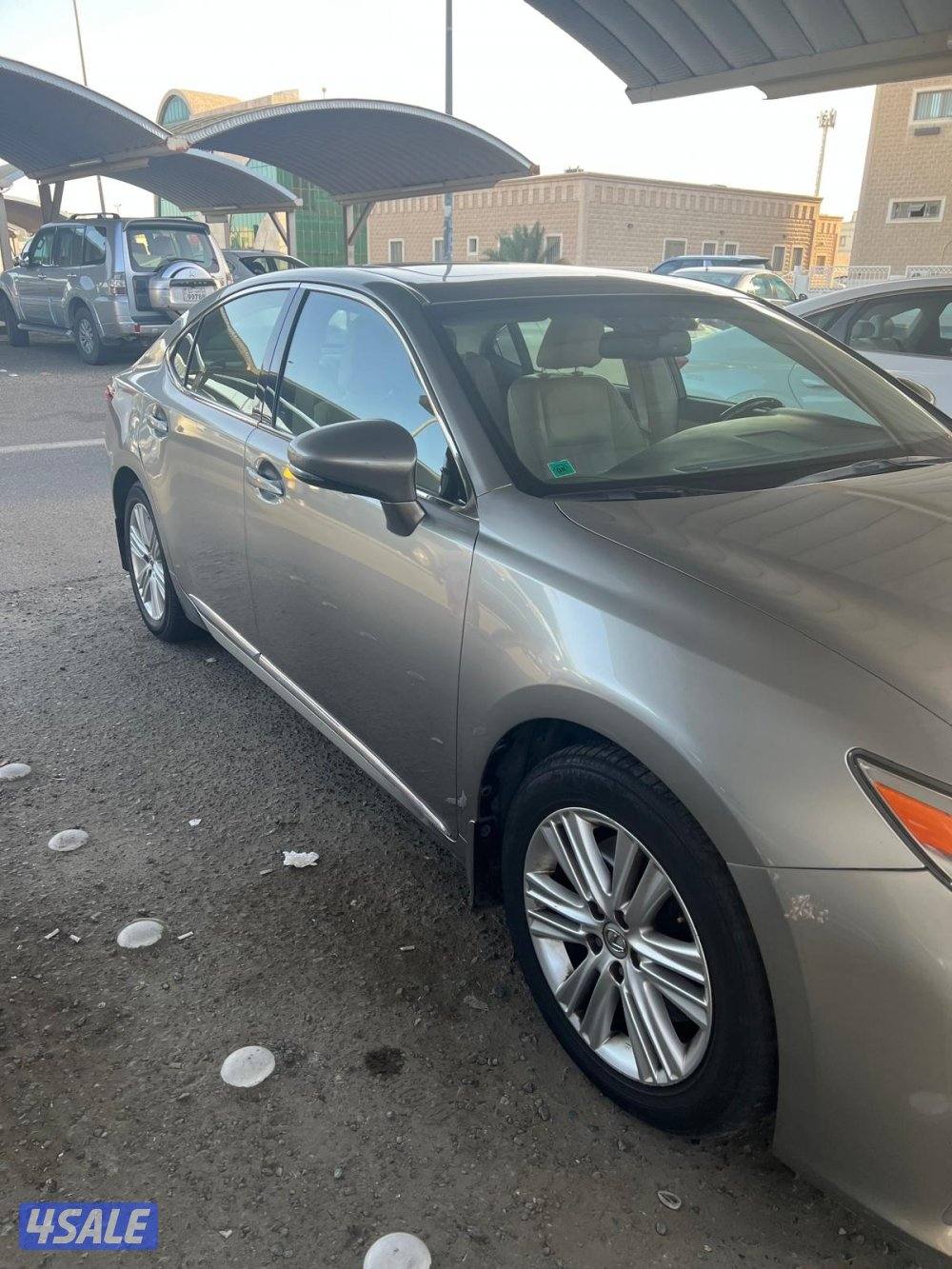 المالك الاول ES350 موديل 2015 سيرفس وكاله منتضم ماشيه 117 الف2