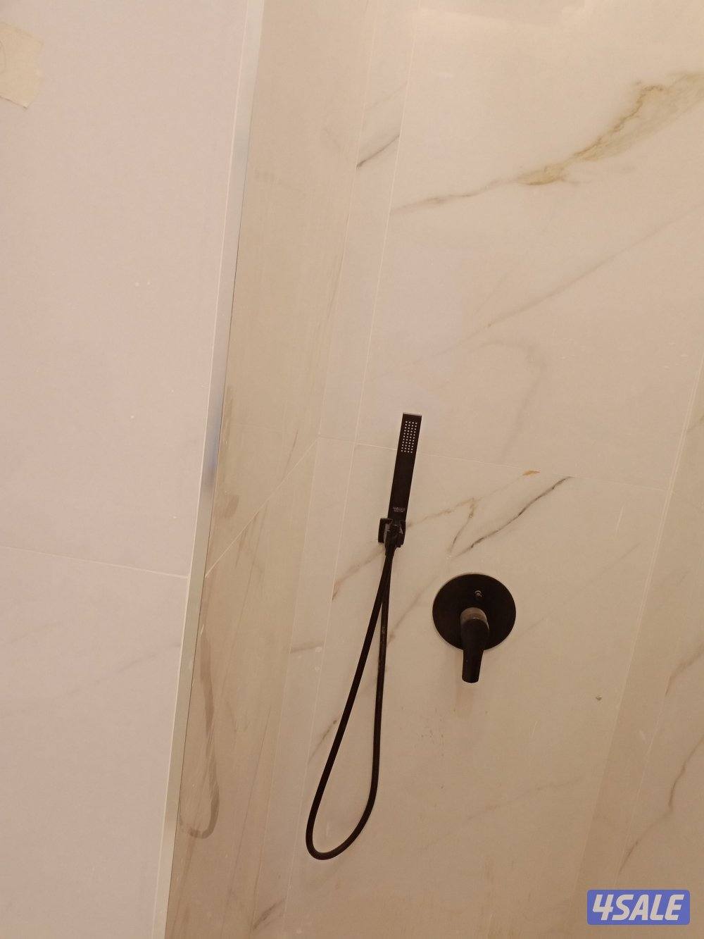 فني صحي سباك تمديد وتكسير الحمامات وصيانة14