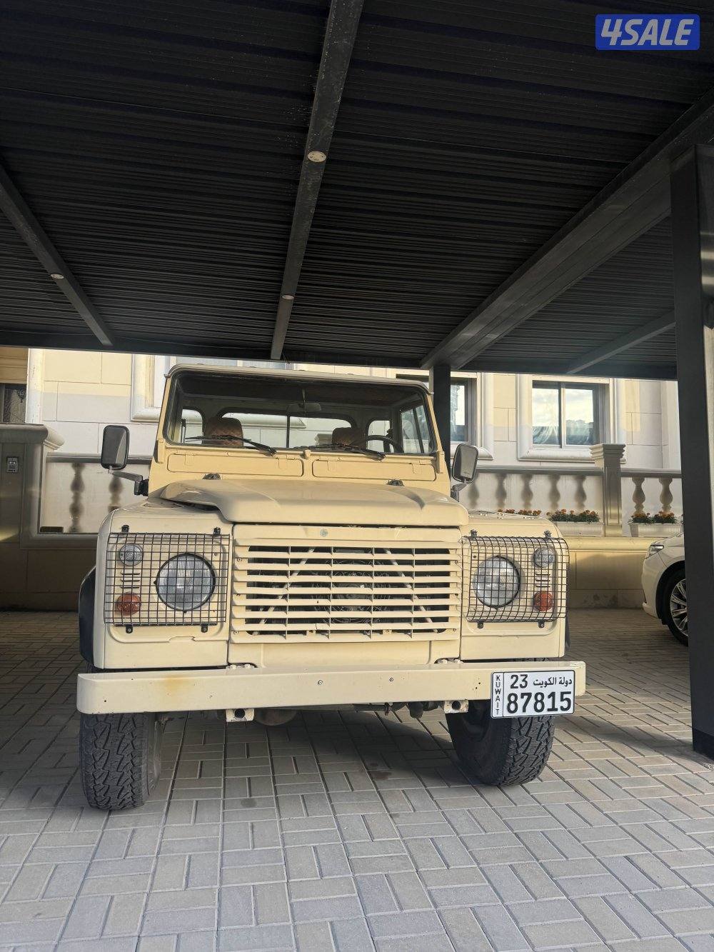 للبيع دفندر 110 موديل 19992