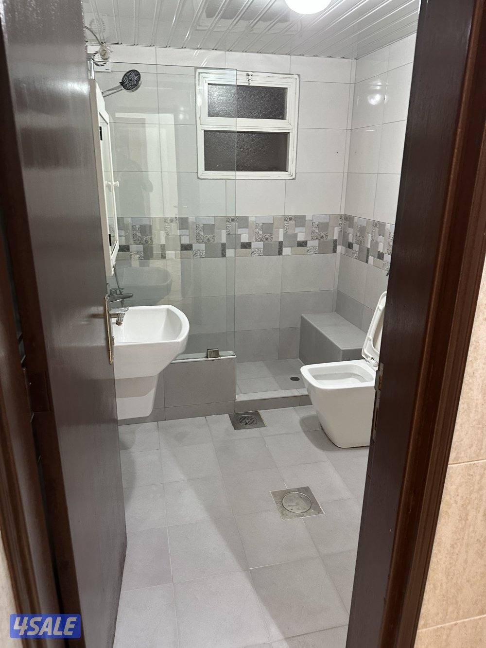 للأيجار دور ارضي بسلوئ4