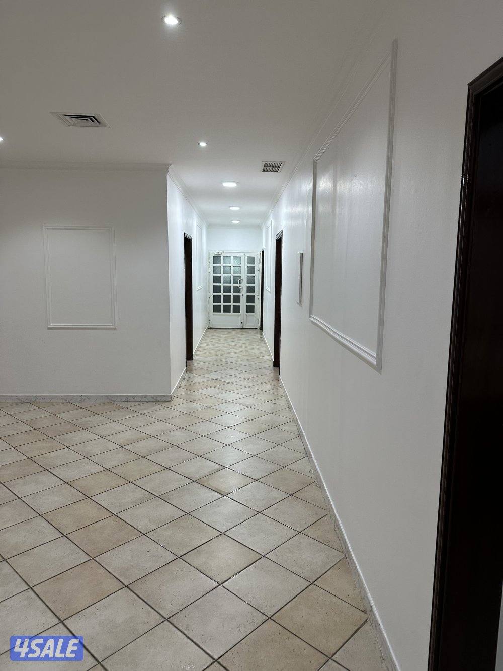 للأيجار دور ارضي بسلوئ6