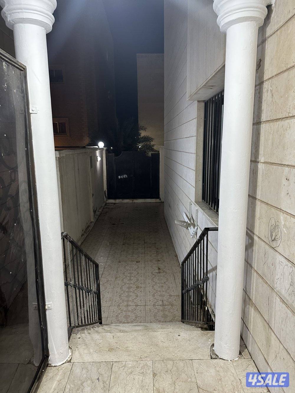 للأيجاردورارضي بسلوئ0