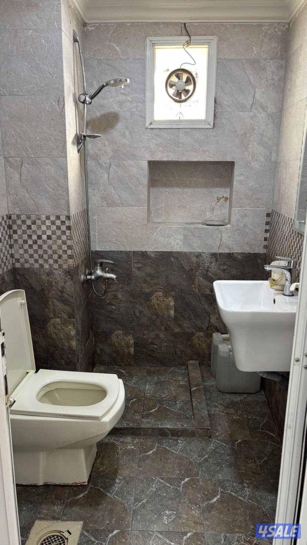 شقه صباح الناصر من المالك2