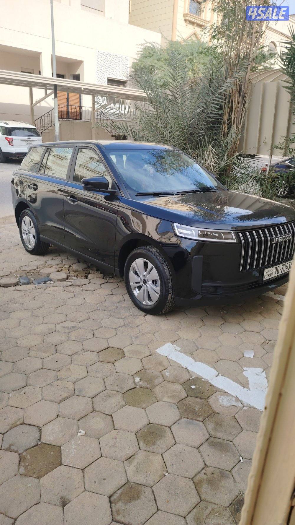 للبيع جايكو j5 ماشي 350 كيلو فقط0