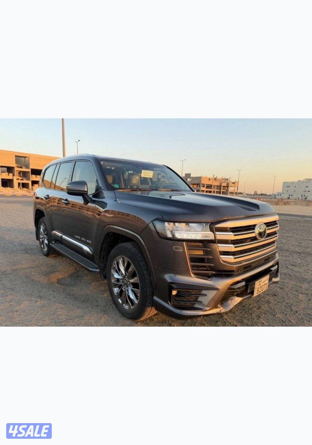 جيب لاند كروزر مالك الاول  صبغ وكاله وعليها حمايه كامل2