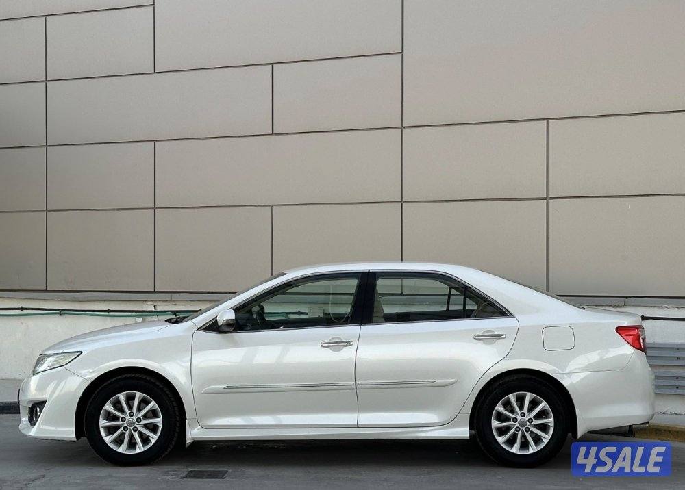 كامري GLX / ٢٠١٢1