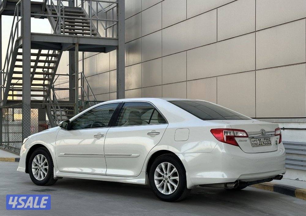 كامري GLX / ٢٠١٢2