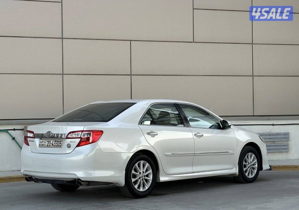 كامري GLX / ٢٠١٢7