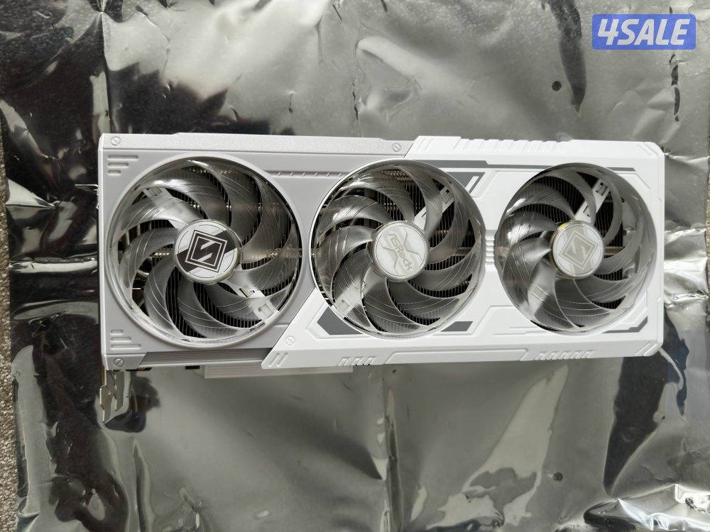 ASRock AMD Radeon RX 9070 XT Steel Legend 16GB GDDR6 White GPU1