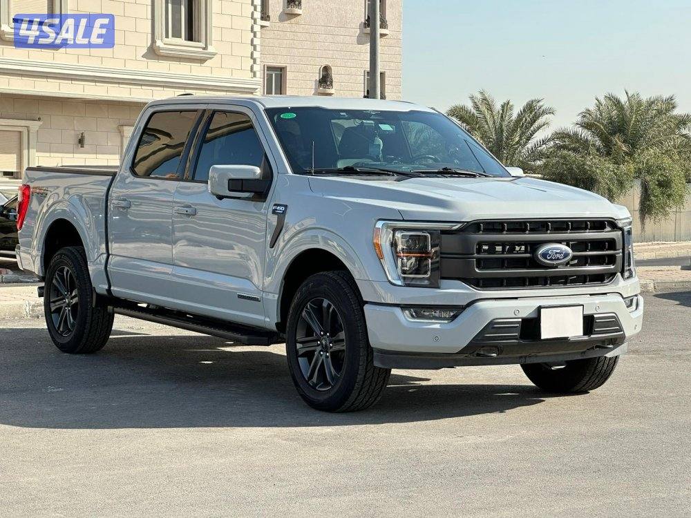 موديل 2023 ماشي 41 الف صبغ الوكالة FX4 Lariat F1500