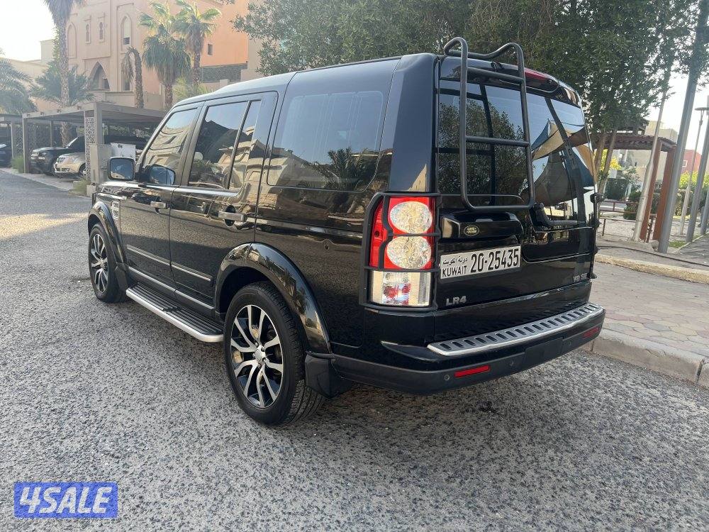 2012 لاندروفر LR48