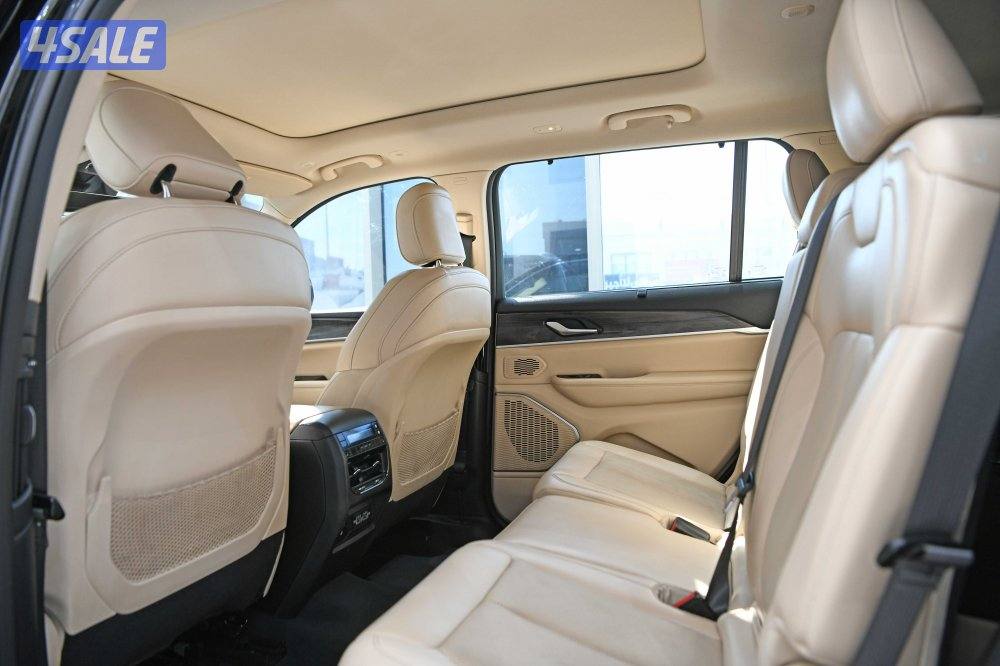 جيب جراند شيروكي4