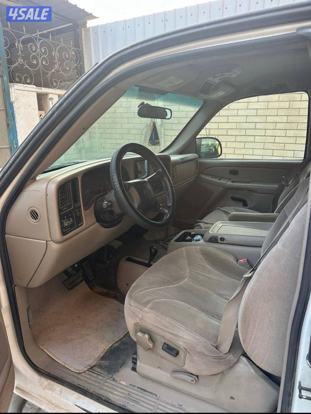 للبيع موتر ديره عندنا من 2018 وعند خويي 2009،.ماشي 347 موديل 2002،،1