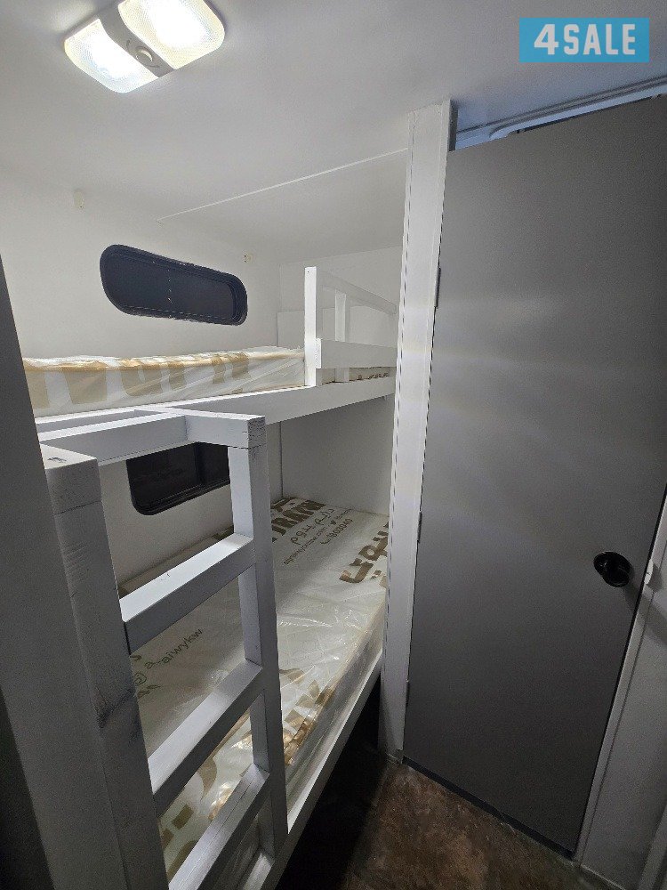 كارافان امريكي Grey wolf موديل 20154