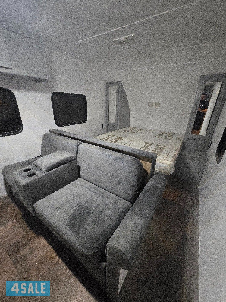 كارافان امريكي Grey wolf موديل 20156