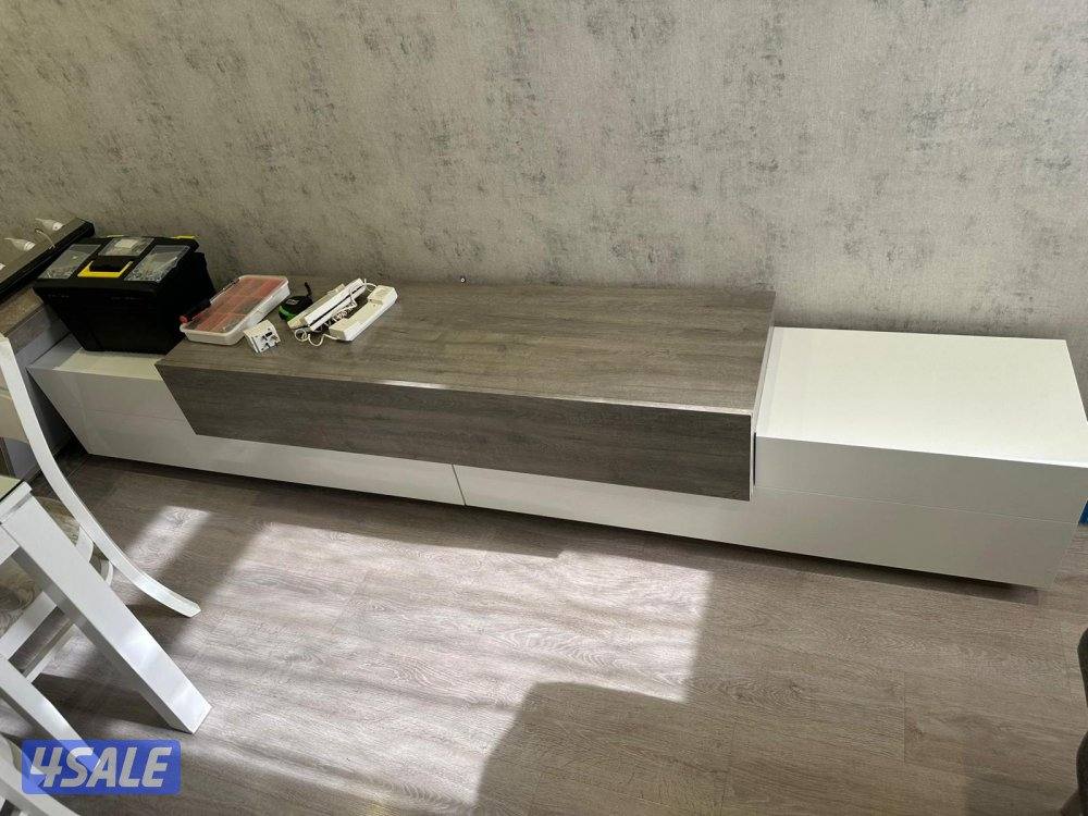 طاولة تلفزيون ماليزي0