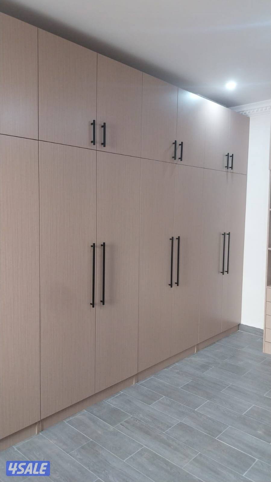 نجارواصباغ خشب پاکستانی ترکیب ابواب شرشوب صبغ لیکروناری معلم احمد پاکس2