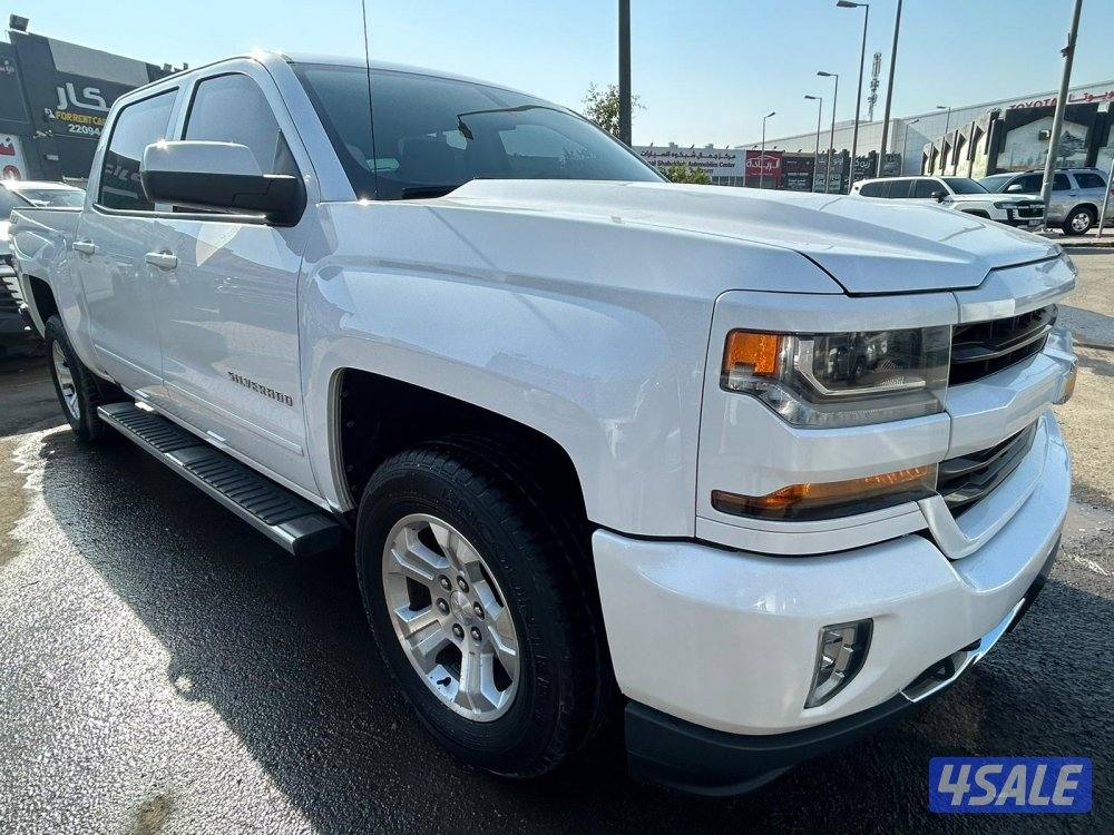 شيفرولية سلفرادو Z71 موديل 2018 ماشى 170.000 k.m  وارد الخليج .1