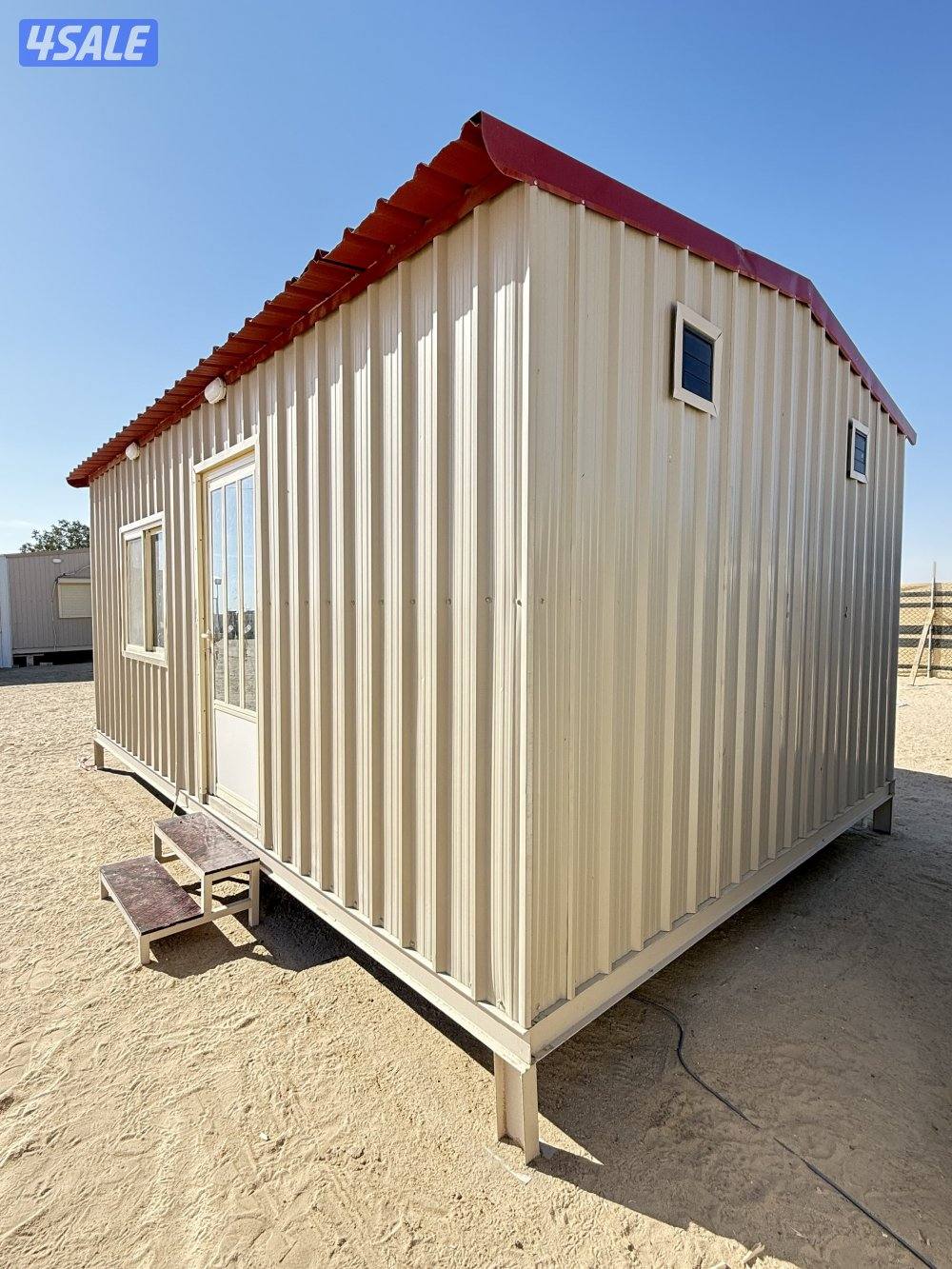 للبيع شاليه ٤/٦ غرفه وحمام ومطبخ1