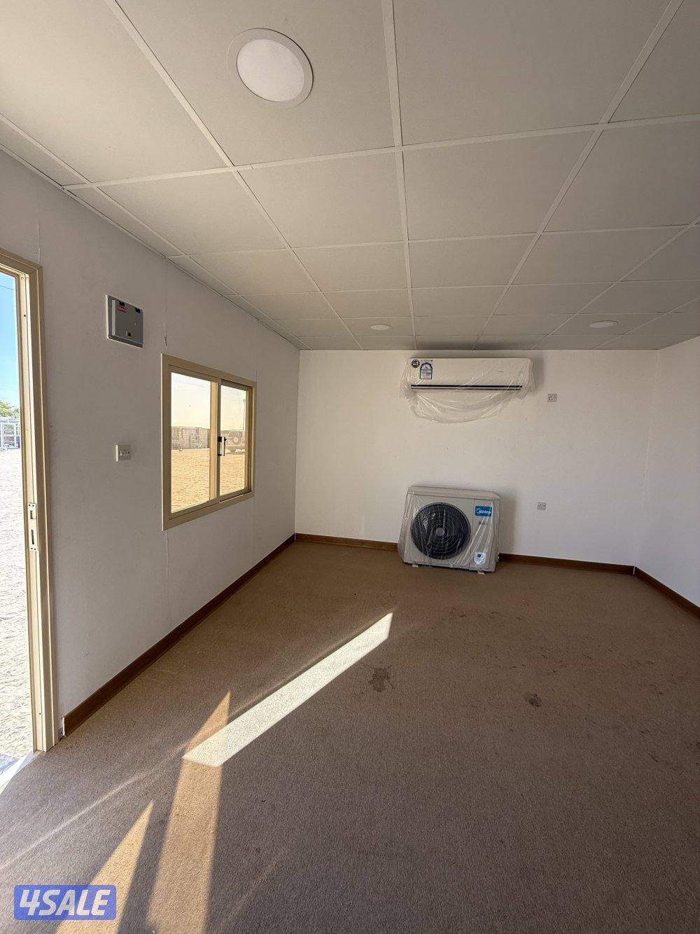 للبيع شاليه ٤/٦ غرفه وحمام ومطبخ4