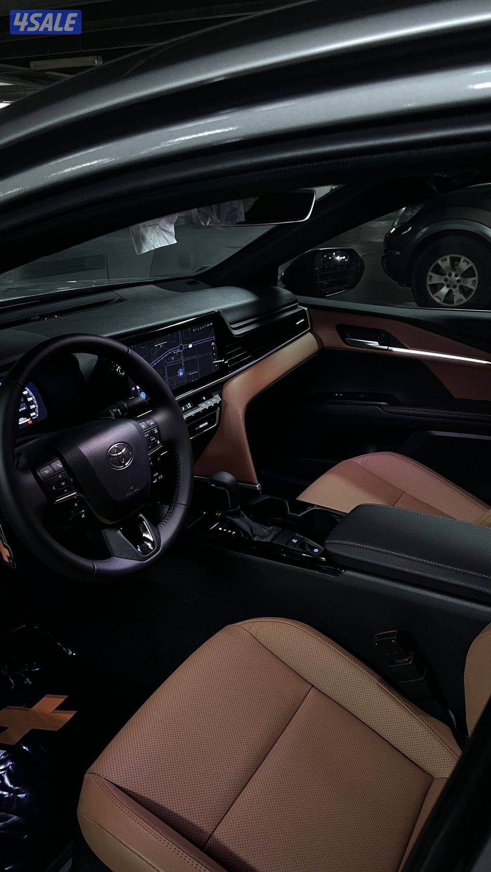 كامري 2025 فل كامل سيرفس 70 الف مجاني7