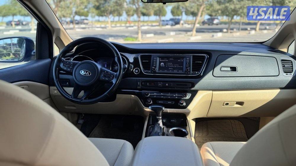 كيا كرنفال موديل 20207